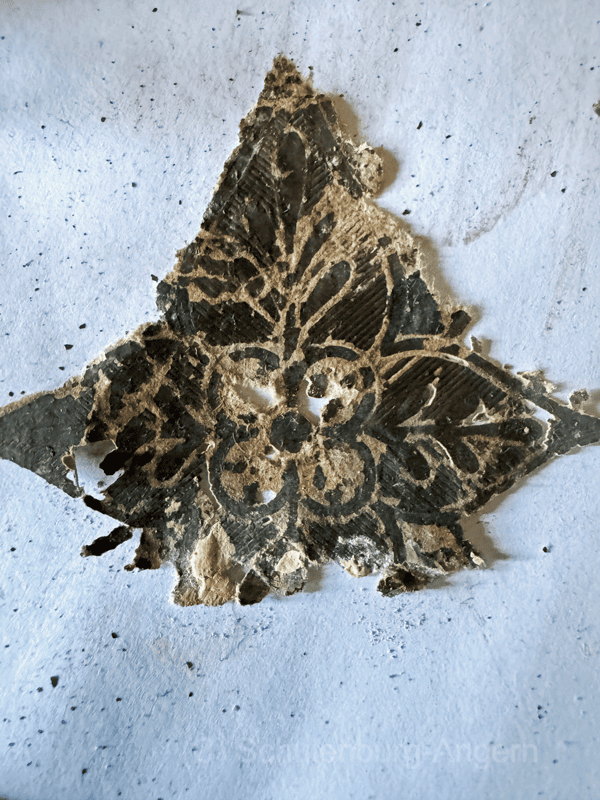 Fragment einer Papiertapete
