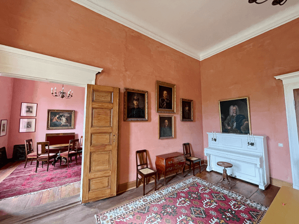 Ansicht des Herrensalons im Schloss Angern